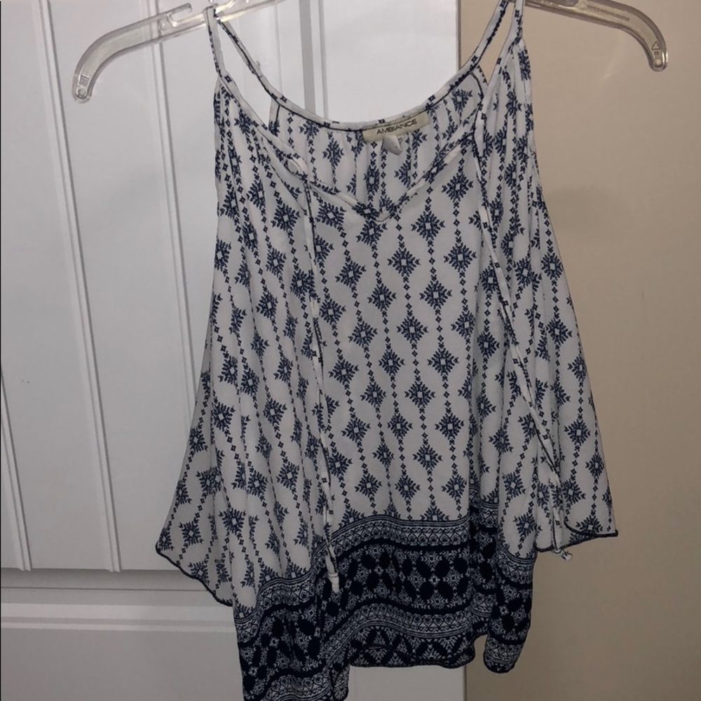 Cute cut out shoulder top